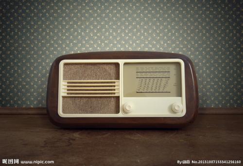 那一台古老的收音机 优秀记叙文500字