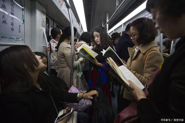 浙江省湖州市2019年中考作文：如何做个真正的读者？