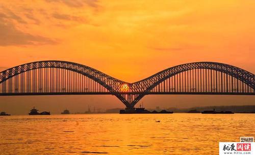 美丽的牡丹江大桥 小学生优秀写景作文300字