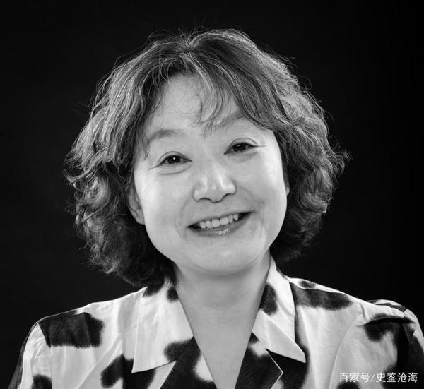 1977年再次恢复高考制度：她作文只扣1分，成第一个北京文科状元