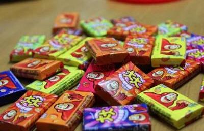 童年时喜欢糖果的东西