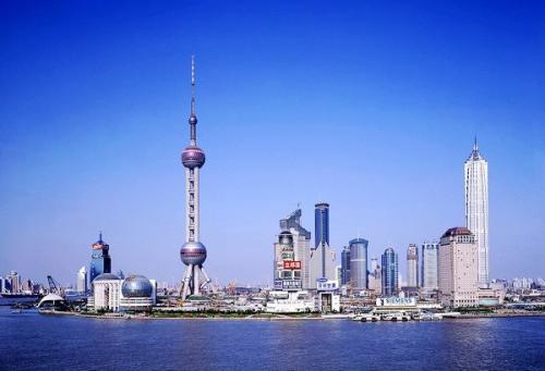 游览上海东方明珠塔