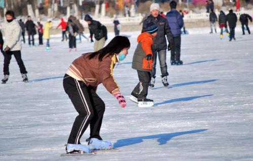童年滑冰