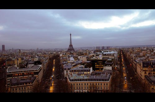我有一天会到达巴黎