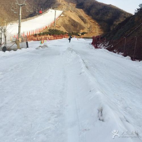 西长庆滑雪场一日游