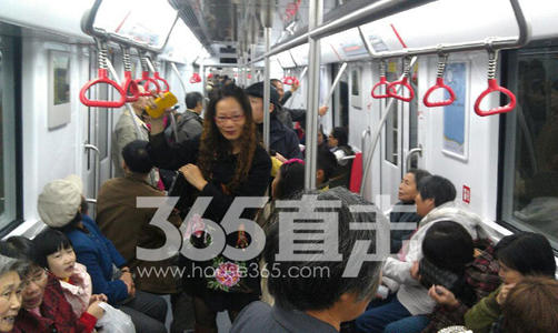 寒假期间杭州地铁的首次体验