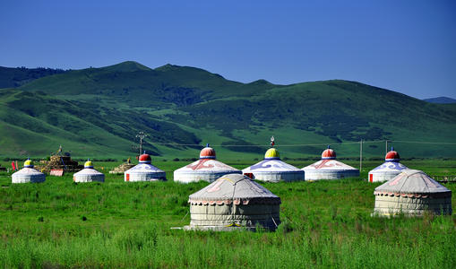我喜欢美丽的蒙古大草原
