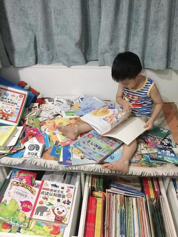 好书推荐 | 4岁孩子一个月读完60本书口述“读后感”，你家里缺这样爱读书的孩子吗？ 2