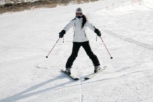 滑雪初体验_700字