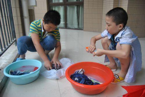 小学生写作文“吐槽”父母，文采优秀让老师惊艳，惹谁不能惹学霸 3