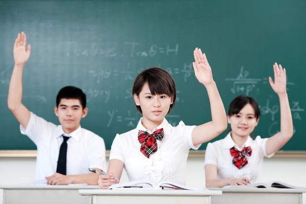 原创 中学生考试作文：《日本给中国开诗词大会？ ――是我们想多了》 3