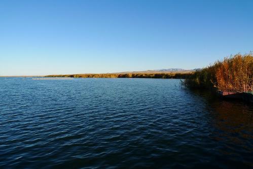 美丽的博斯腾湖