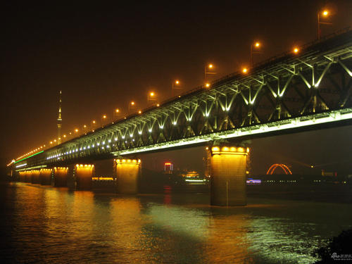 我与武汉长江大桥的约会