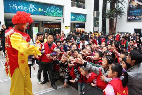 实习记者魔术师