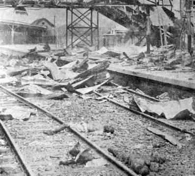 日本轰炸南火车站