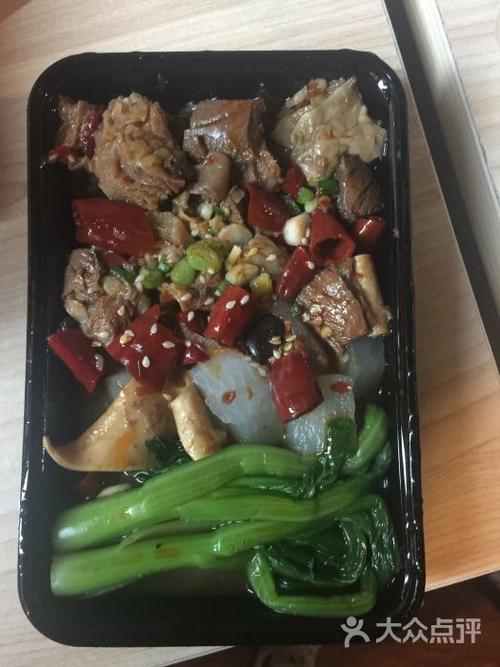 我看到妈妈在做饭