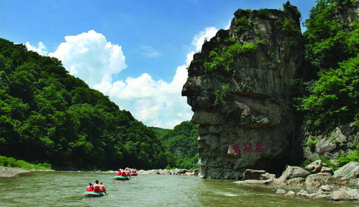 红河谷漂流