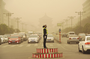 十字路口的交警