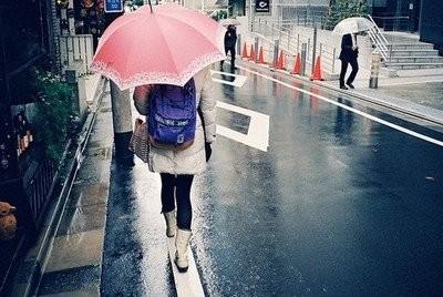 爱在雨中
