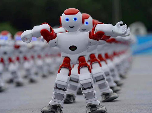 未来的跳舞机器人