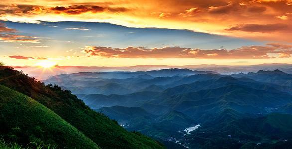 攀登大运山