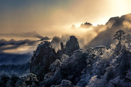 黄山晨