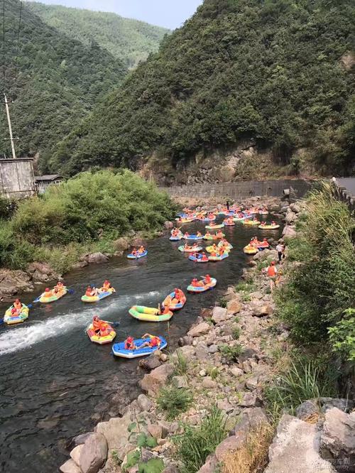 龙王山漂流