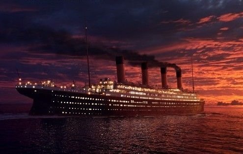 关于“泰坦尼克号”的思考