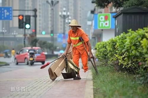 爷爷环卫工人，我想告诉你