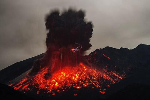 神奇的“火山爆发”