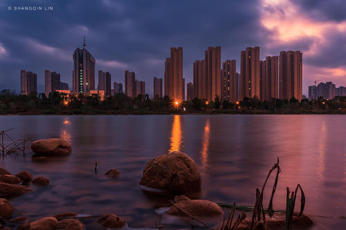 清晨的夜晚