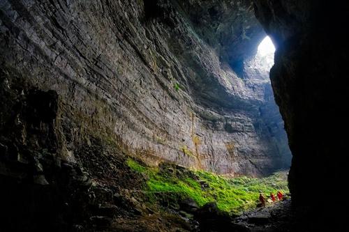 洞穴旅游