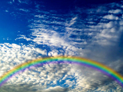 雨中最美丽的彩虹
