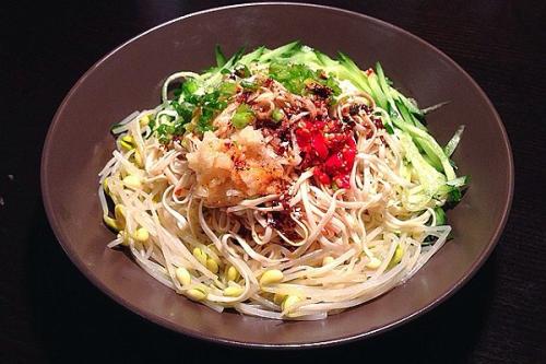 家乡的味道零食 - 寒冷的面条