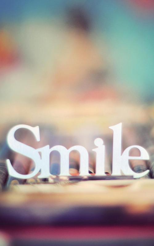 微笑是一个神奇的关键_650字