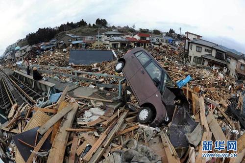 在日本地震中文中，中国人仍然担心 -  500字