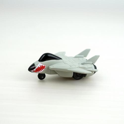 我最喜欢的玩具飞机_550字