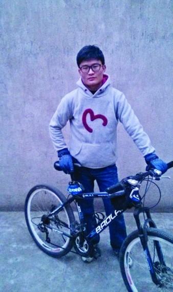我第一次学习骑自行车（朱义杰）_500字